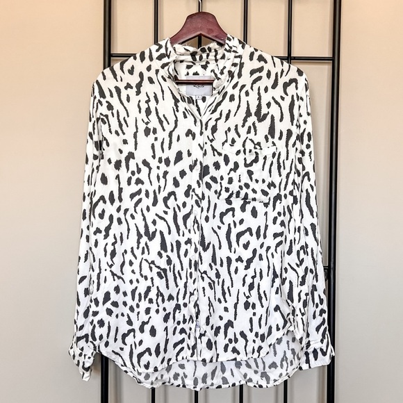 Rails Ivory Cheetah Button Down Super Soft Shirt Sz S - Picture 1 of 10